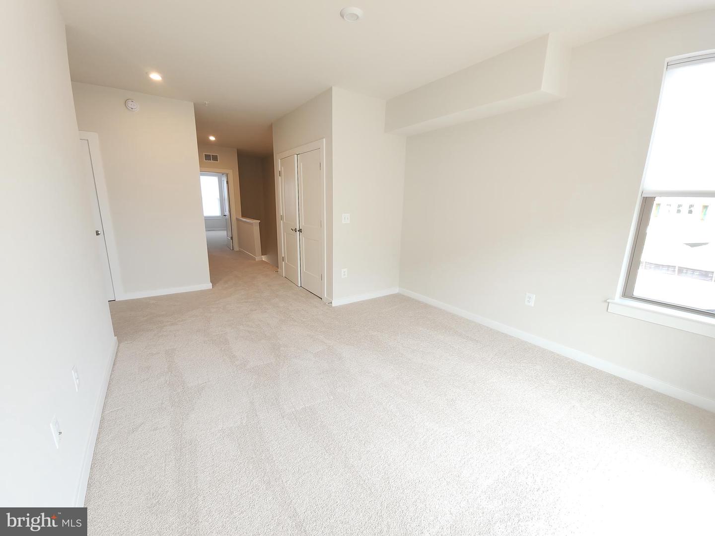 823 AMBROSE LN #A, MANASSAS PARK, Virginia 20111, 2 Bedrooms Bedrooms, ,2 BathroomsBathrooms,Residential,For sale,823 AMBROSE LN #A,VAPW2100808 MLS # VAPW2100808