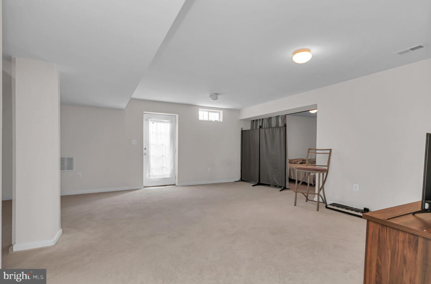 10 MINNIEAR CT, FREDERICKSBURG, Virginia 22406, 4 Bedrooms Bedrooms, 8 Rooms Rooms,3 BathroomsBathrooms,Residential,For sale,10 MINNIEAR CT,VAST2041508 MLS # VAST2041508