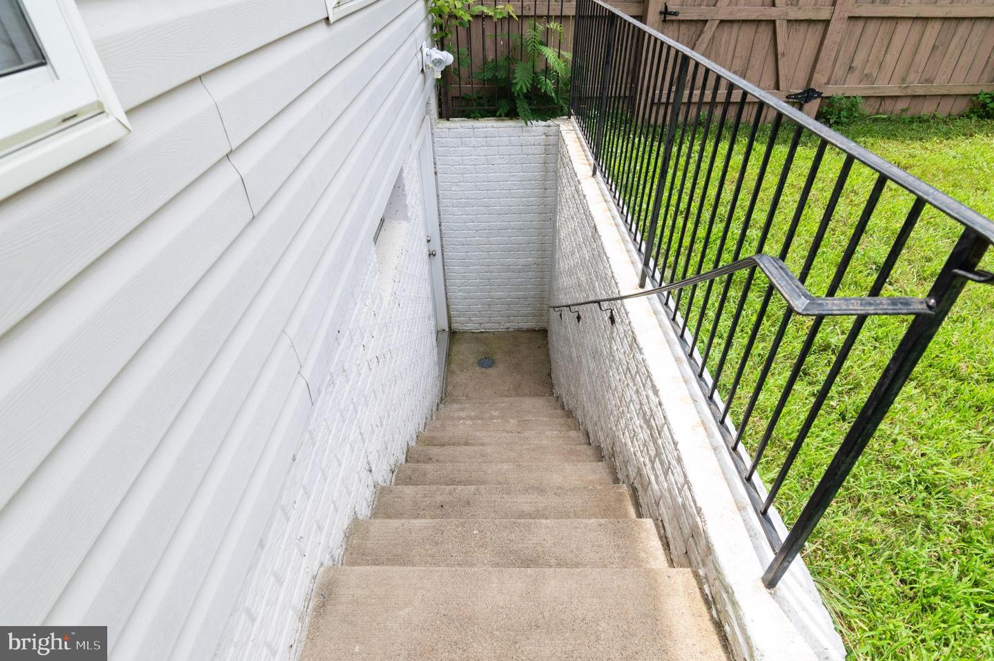 10 MINNIEAR CT, FREDERICKSBURG, Virginia 22406, 4 Bedrooms Bedrooms, 8 Rooms Rooms,3 BathroomsBathrooms,Residential,For sale,10 MINNIEAR CT,VAST2041508 MLS # VAST2041508