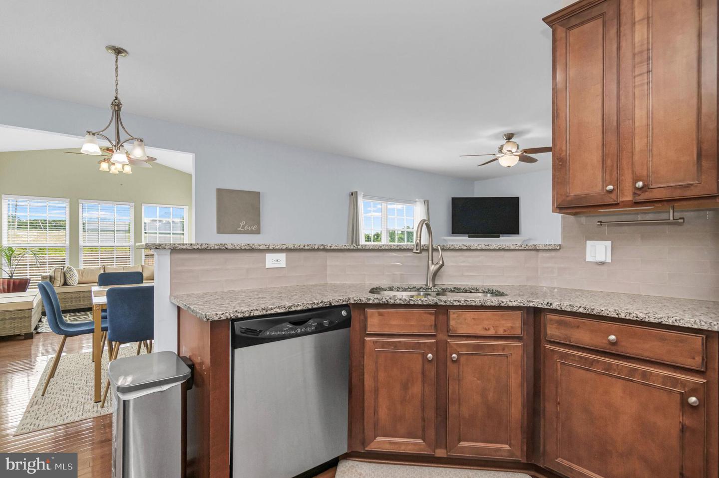 10 MINNIEAR CT, FREDERICKSBURG, Virginia 22406, 4 Bedrooms Bedrooms, 8 Rooms Rooms,3 BathroomsBathrooms,Residential,For sale,10 MINNIEAR CT,VAST2041508 MLS # VAST2041508