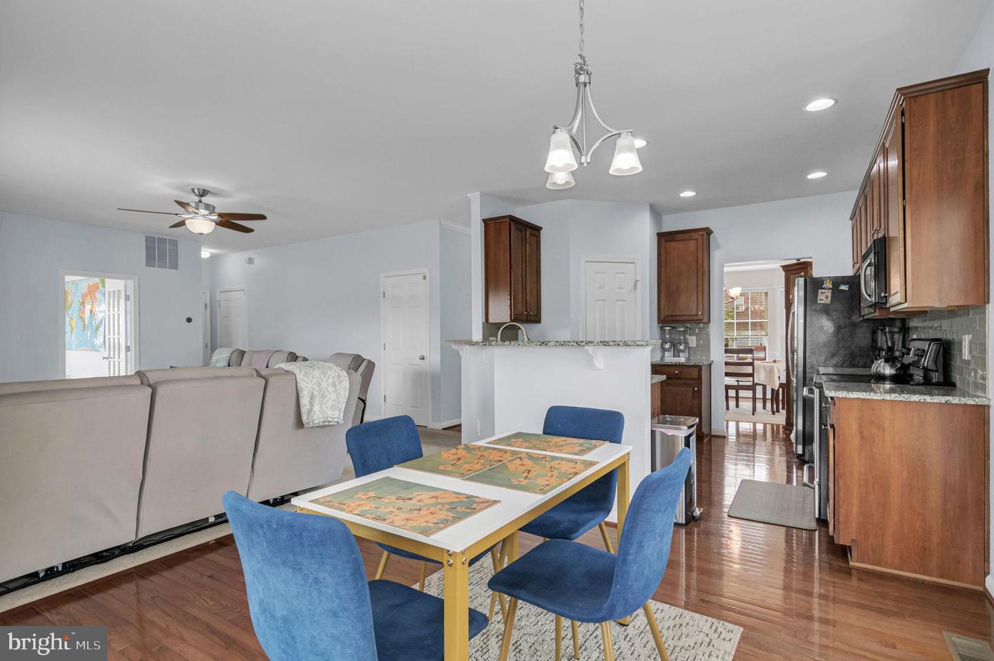 10 MINNIEAR CT, FREDERICKSBURG, Virginia 22406, 4 Bedrooms Bedrooms, 8 Rooms Rooms,3 BathroomsBathrooms,Residential,For sale,10 MINNIEAR CT,VAST2041508 MLS # VAST2041508