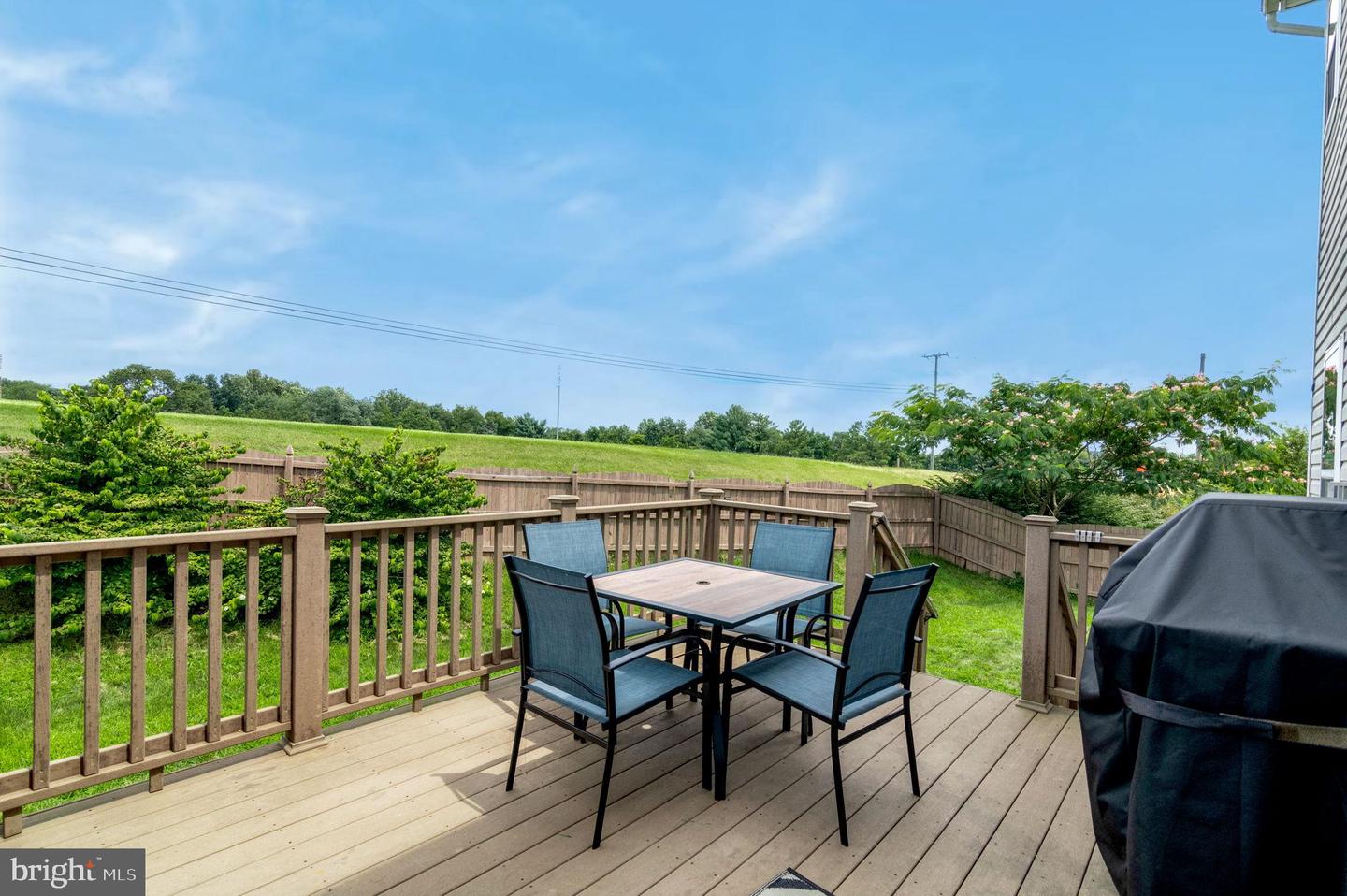 10 MINNIEAR CT, FREDERICKSBURG, Virginia 22406, 4 Bedrooms Bedrooms, 8 Rooms Rooms,3 BathroomsBathrooms,Residential,For sale,10 MINNIEAR CT,VAST2041508 MLS # VAST2041508