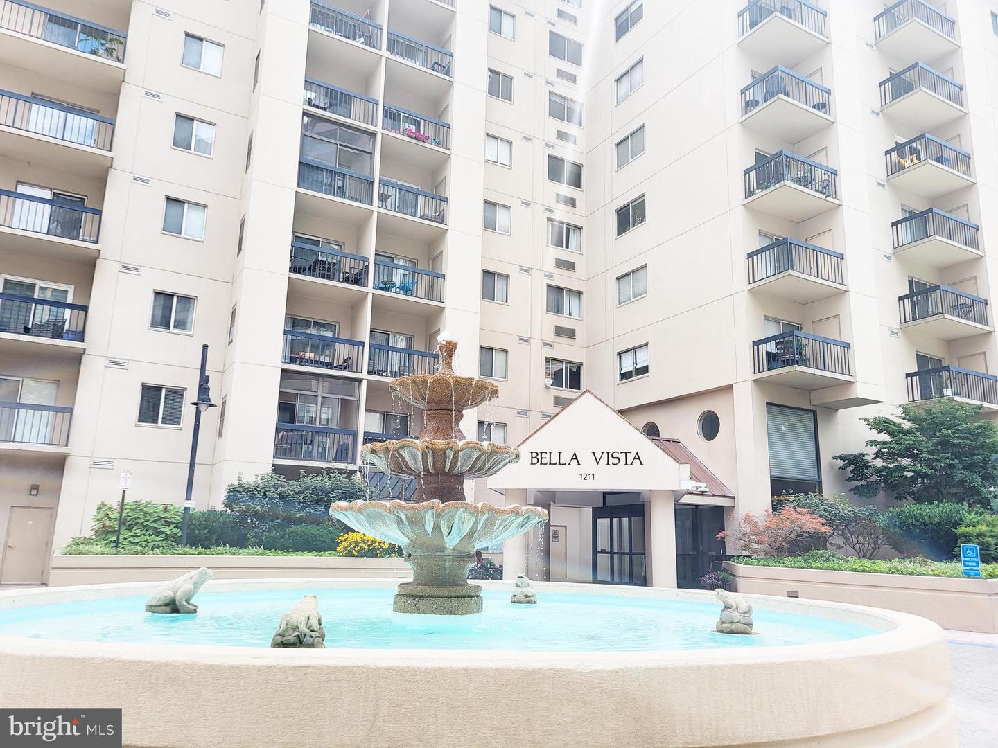 1211 S EADS ST #1203, ARLINGTON, Virginia 22202, 1 Bedroom Bedrooms, ,1 BathroomBathrooms,Residential,For sale,1211 S EADS ST #1203,VAAR2061892 MLS # VAAR2061892