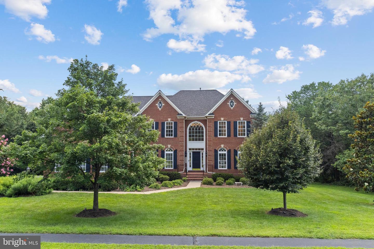 42294 IRON BIT PL, CHANTILLY, Virginia 20152, 5 Bedrooms Bedrooms, ,5 BathroomsBathrooms,Residential,For sale,42294 IRON BIT PL,VALO2103844 MLS # VALO2103844