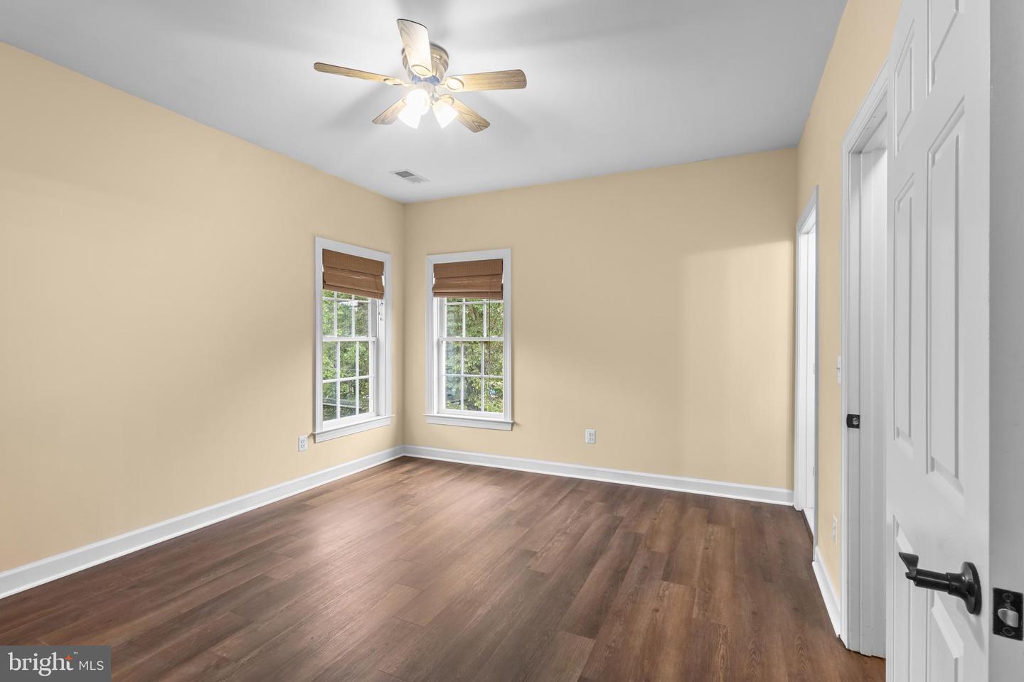 42294 IRON BIT PL, CHANTILLY, Virginia 20152, 5 Bedrooms Bedrooms, ,5 BathroomsBathrooms,Residential,For sale,42294 IRON BIT PL,VALO2103844 MLS # VALO2103844