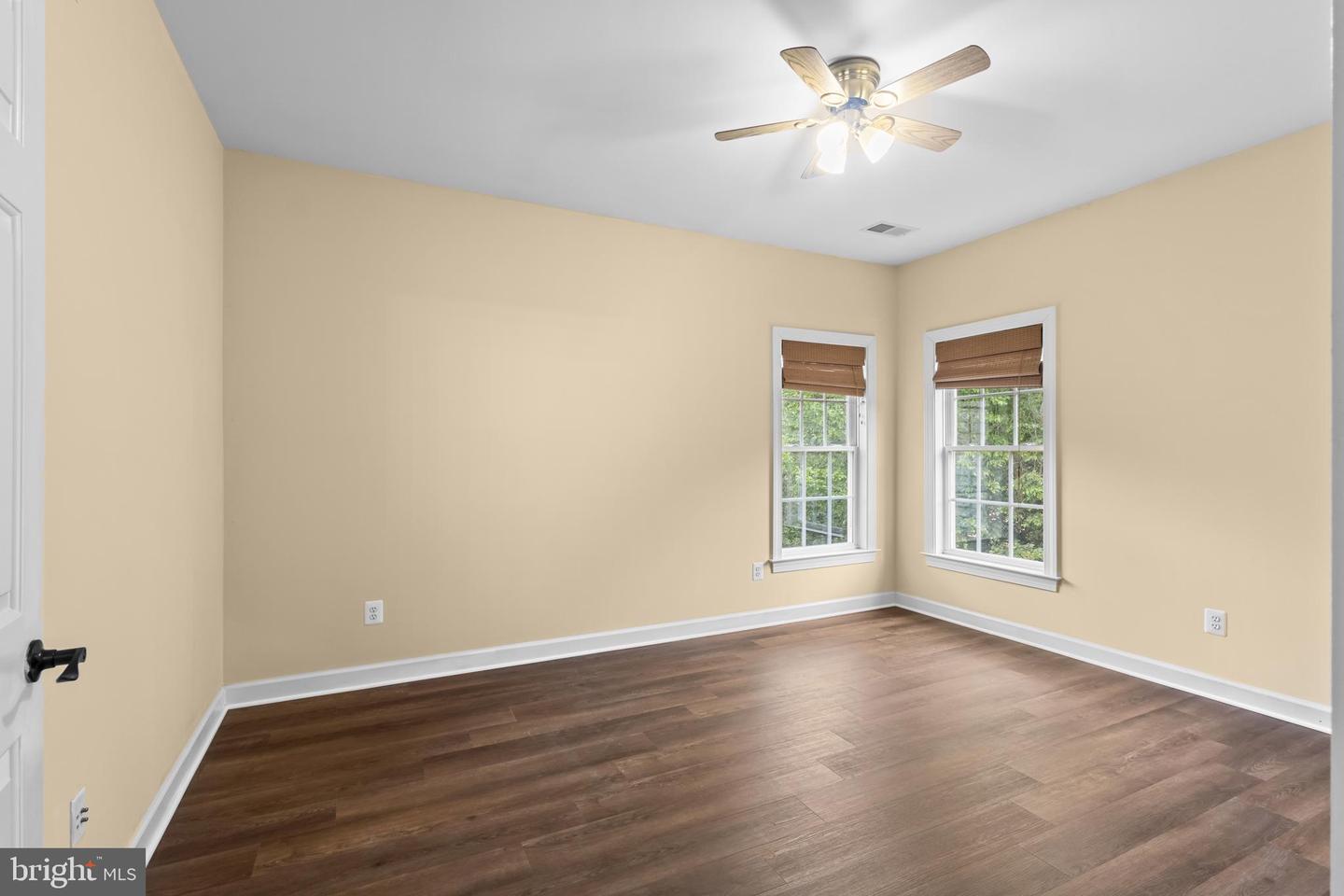 42294 IRON BIT PL, CHANTILLY, Virginia 20152, 5 Bedrooms Bedrooms, ,5 BathroomsBathrooms,Residential,For sale,42294 IRON BIT PL,VALO2103844 MLS # VALO2103844