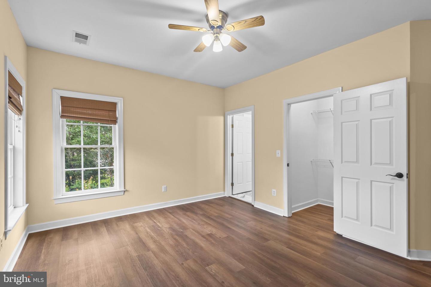42294 IRON BIT PL, CHANTILLY, Virginia 20152, 5 Bedrooms Bedrooms, ,5 BathroomsBathrooms,Residential,For sale,42294 IRON BIT PL,VALO2103844 MLS # VALO2103844
