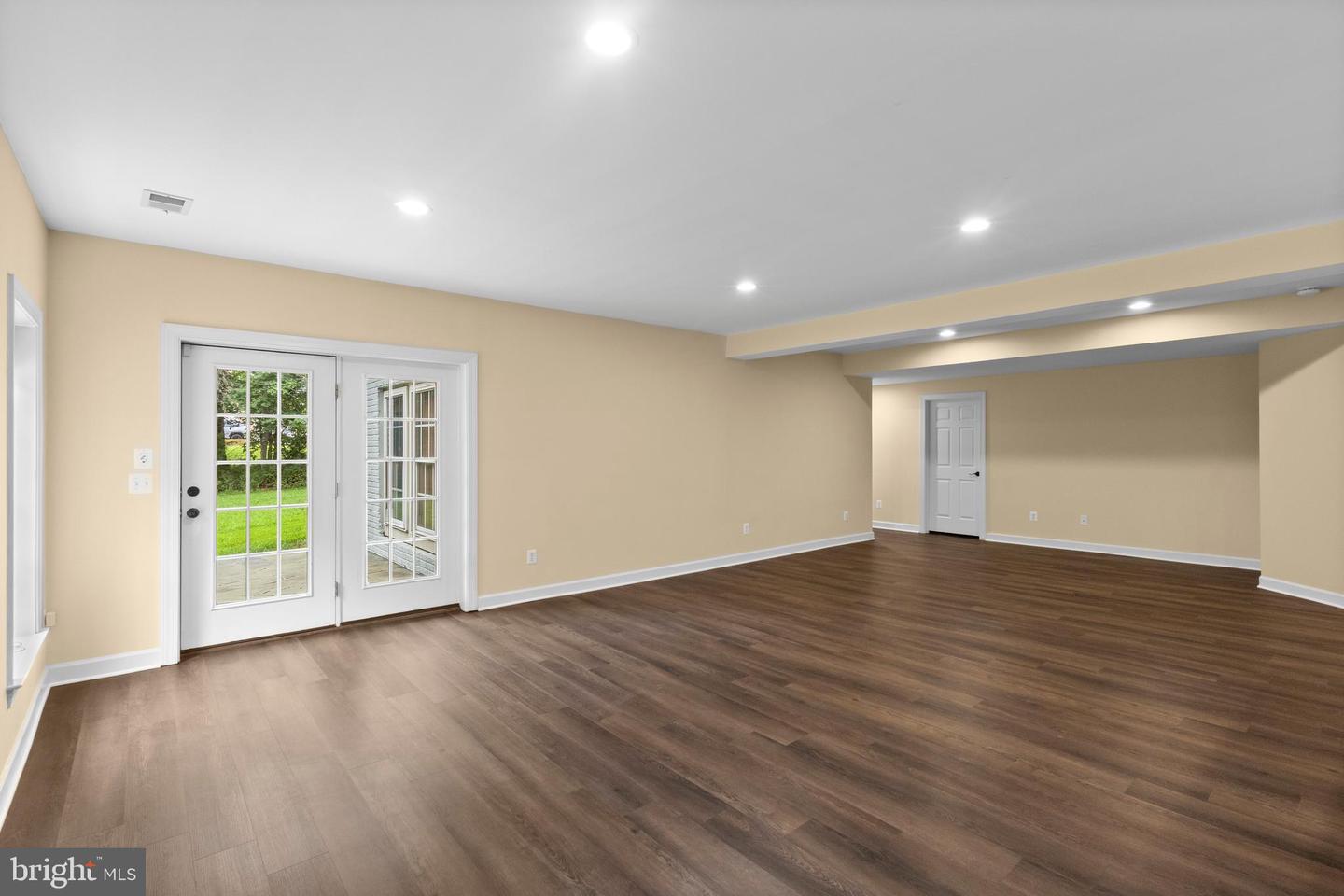 42294 IRON BIT PL, CHANTILLY, Virginia 20152, 5 Bedrooms Bedrooms, ,5 BathroomsBathrooms,Residential,For sale,42294 IRON BIT PL,VALO2103844 MLS # VALO2103844