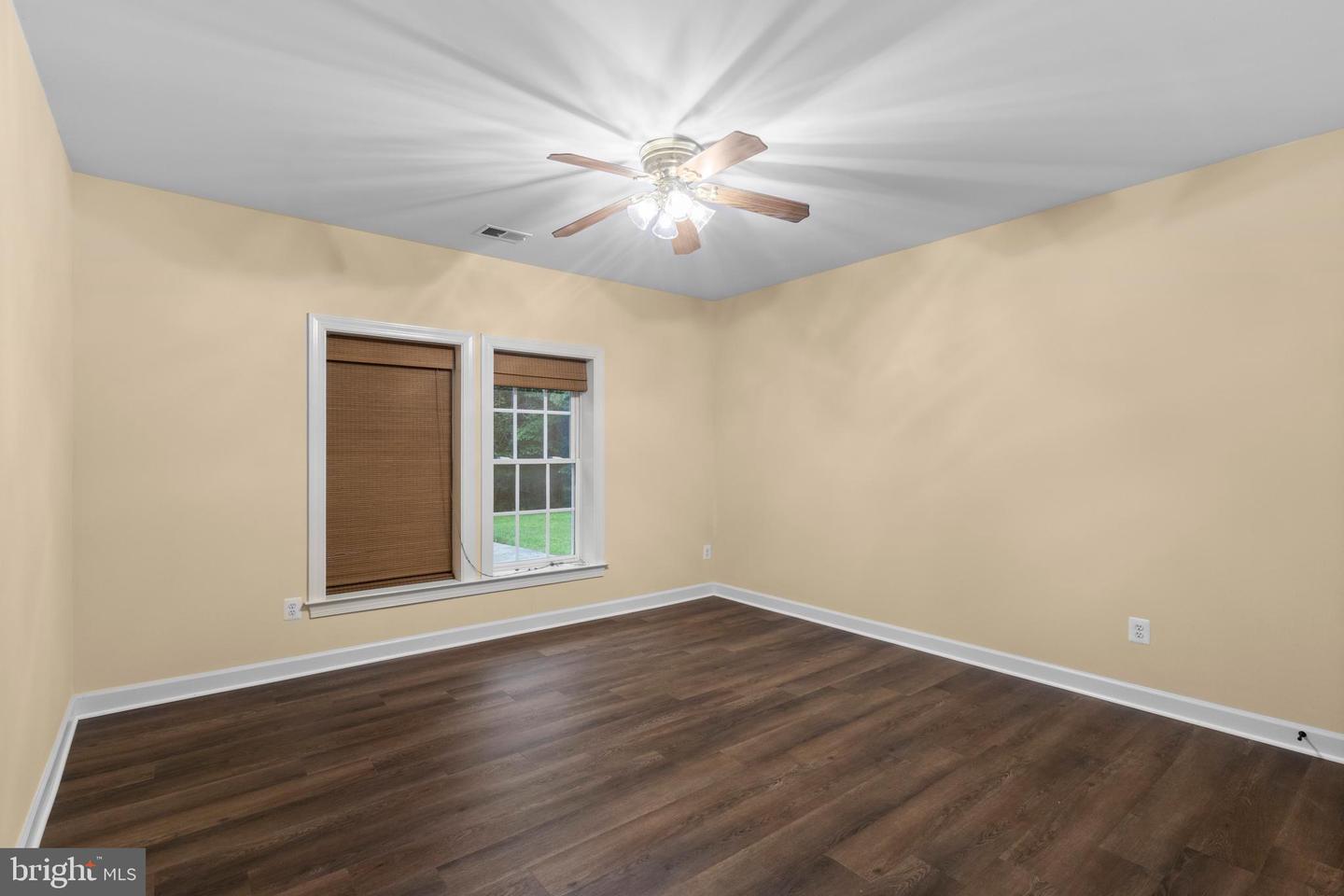 42294 IRON BIT PL, CHANTILLY, Virginia 20152, 5 Bedrooms Bedrooms, ,5 BathroomsBathrooms,Residential,For sale,42294 IRON BIT PL,VALO2103844 MLS # VALO2103844
