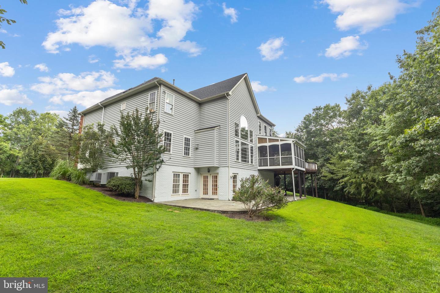 42294 IRON BIT PL, CHANTILLY, Virginia 20152, 5 Bedrooms Bedrooms, ,5 BathroomsBathrooms,Residential,For sale,42294 IRON BIT PL,VALO2103844 MLS # VALO2103844