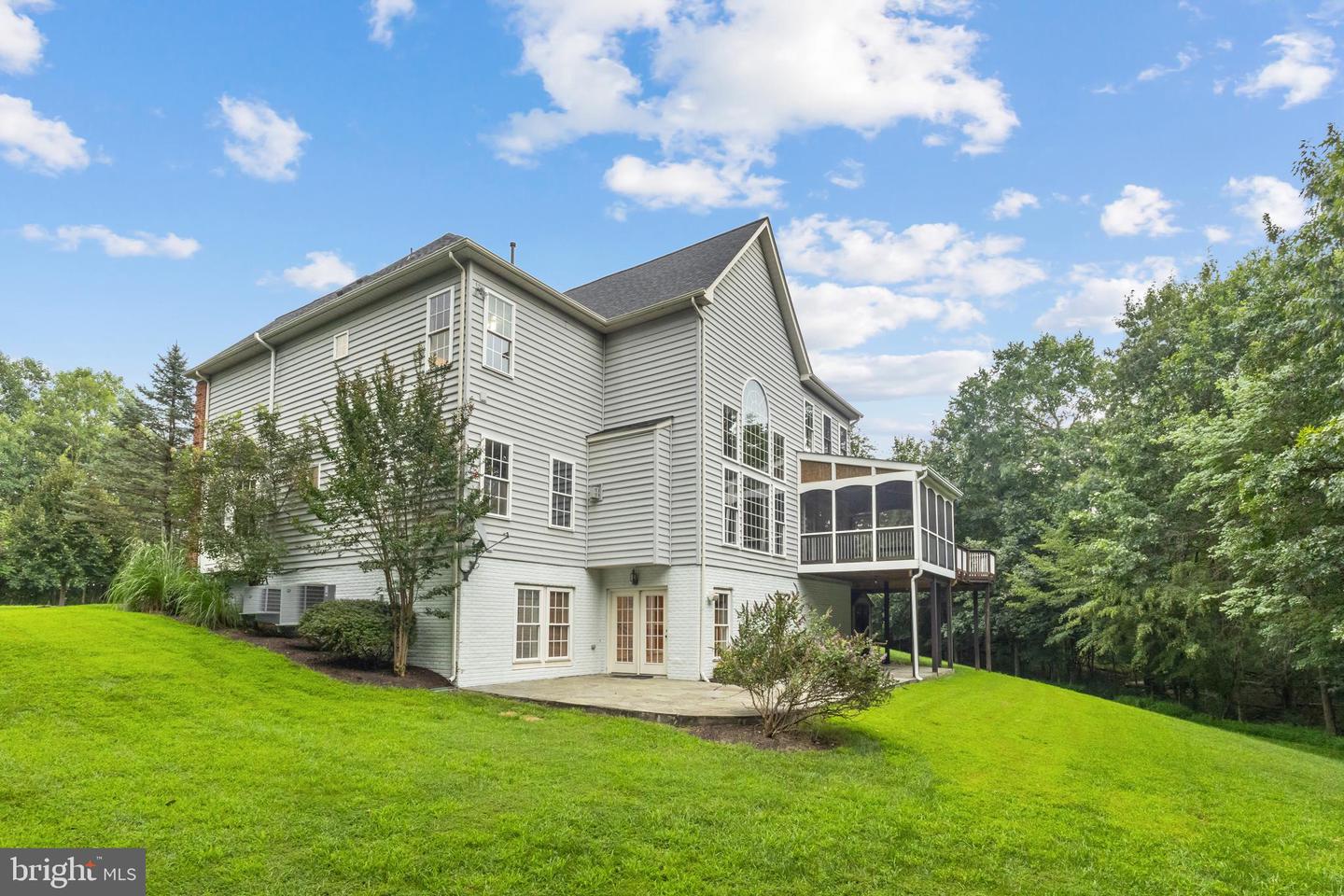 42294 IRON BIT PL, CHANTILLY, Virginia 20152, 5 Bedrooms Bedrooms, ,5 BathroomsBathrooms,Residential,For sale,42294 IRON BIT PL,VALO2103844 MLS # VALO2103844