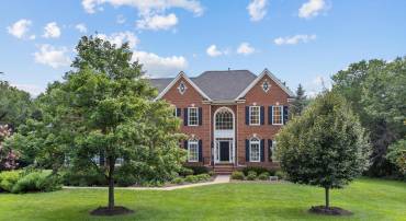 42294 IRON BIT PL, CHANTILLY, Virginia 20152, 5 Bedrooms Bedrooms, ,5 BathroomsBathrooms,Residential,For sale,42294 IRON BIT PL,VALO2103844 MLS # VALO2103844