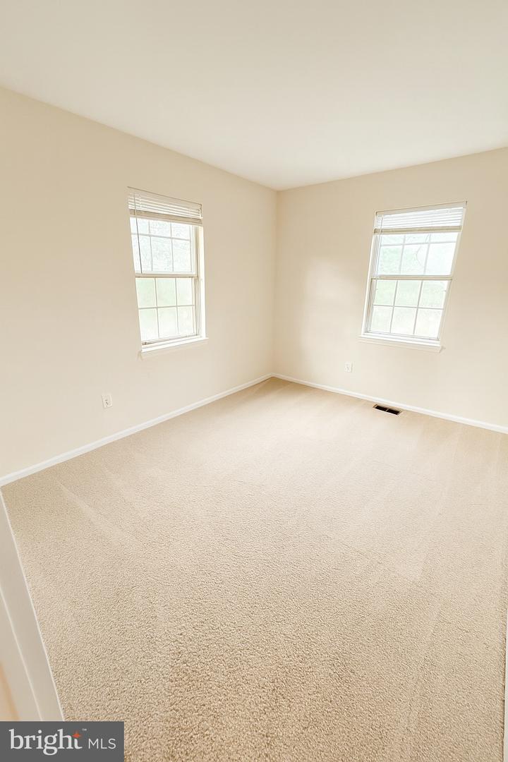 4127 WEEPING WILLOW CT #142-A, CHANTILLY, Virginia 20151, 3 Bedrooms Bedrooms, ,2 BathroomsBathrooms,Residential,For sale,4127 WEEPING WILLOW CT #142-A,VAFX2259280 MLS # VAFX2259280