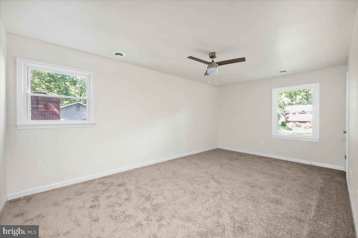 11816 RUTHERFORD DR, FREDERICKSBURG, Virginia 22407, 3 Bedrooms Bedrooms, ,2 BathroomsBathrooms,Residential,For sale,11816 RUTHERFORD DR,VASP2035222 MLS # VASP2035222
