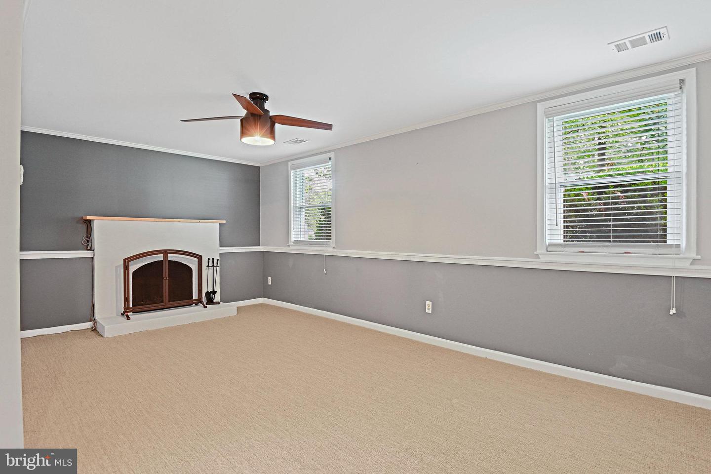 12706 SAYLERS CREEK LN, HERNDON, Virginia 20170, 4 Bedrooms Bedrooms, 8 Rooms Rooms,2 BathroomsBathrooms,Residential,For sale,12706 SAYLERS CREEK LN,VAFX2259064 MLS # VAFX2259064