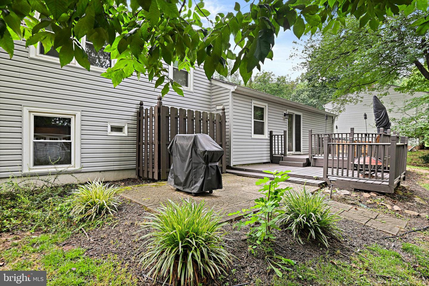 12706 SAYLERS CREEK LN, HERNDON, Virginia 20170, 4 Bedrooms Bedrooms, 8 Rooms Rooms,2 BathroomsBathrooms,Residential,For sale,12706 SAYLERS CREEK LN,VAFX2259064 MLS # VAFX2259064