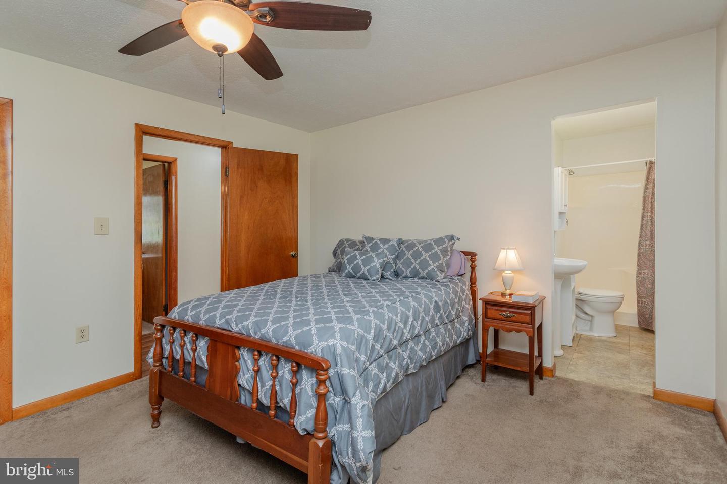 42 OAKCREST DR, LURAY, Virginia 22835, 3 Bedrooms Bedrooms, ,2 BathroomsBathrooms,Residential,For sale,42 OAKCREST DR,VAPA2005224 MLS # VAPA2005224