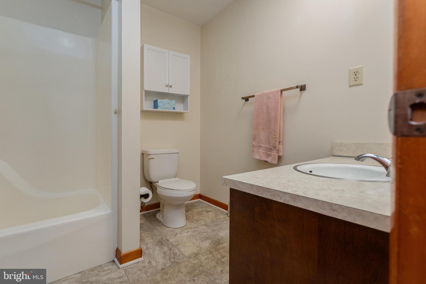 42 OAKCREST DR, LURAY, Virginia 22835, 3 Bedrooms Bedrooms, ,2 BathroomsBathrooms,Residential,For sale,42 OAKCREST DR,VAPA2005224 MLS # VAPA2005224