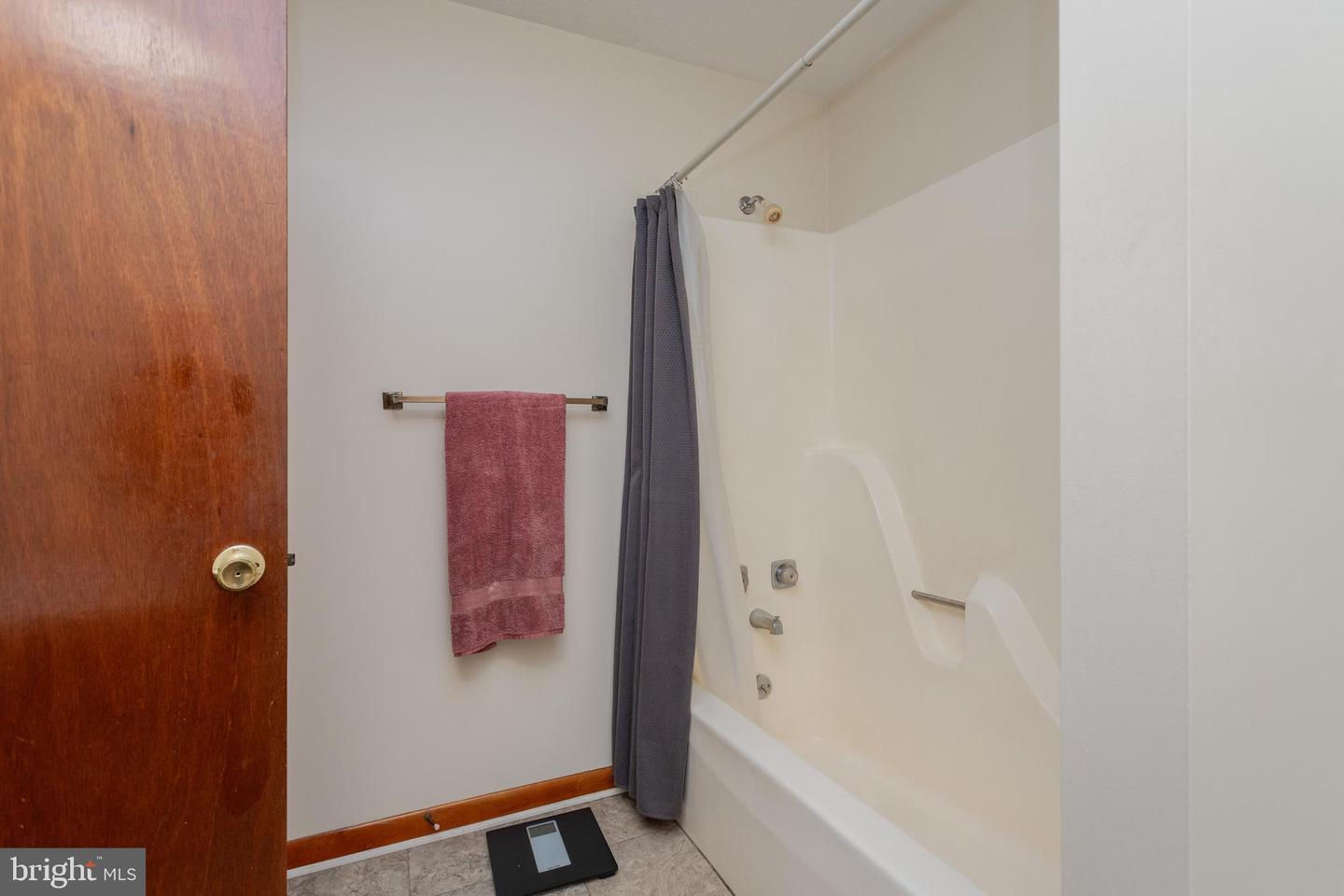 42 OAKCREST DR, LURAY, Virginia 22835, 3 Bedrooms Bedrooms, ,2 BathroomsBathrooms,Residential,For sale,42 OAKCREST DR,VAPA2005224 MLS # VAPA2005224