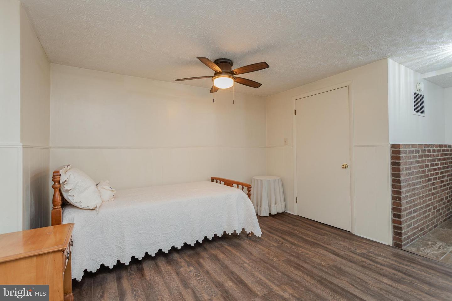 42 OAKCREST DR, LURAY, Virginia 22835, 3 Bedrooms Bedrooms, ,2 BathroomsBathrooms,Residential,For sale,42 OAKCREST DR,VAPA2005224 MLS # VAPA2005224