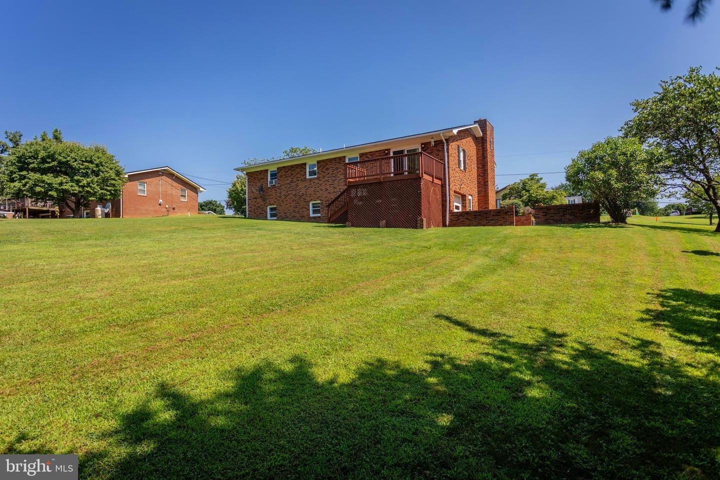 42 OAKCREST DR, LURAY, Virginia 22835, 3 Bedrooms Bedrooms, ,2 BathroomsBathrooms,Residential,For sale,42 OAKCREST DR,VAPA2005224 MLS # VAPA2005224