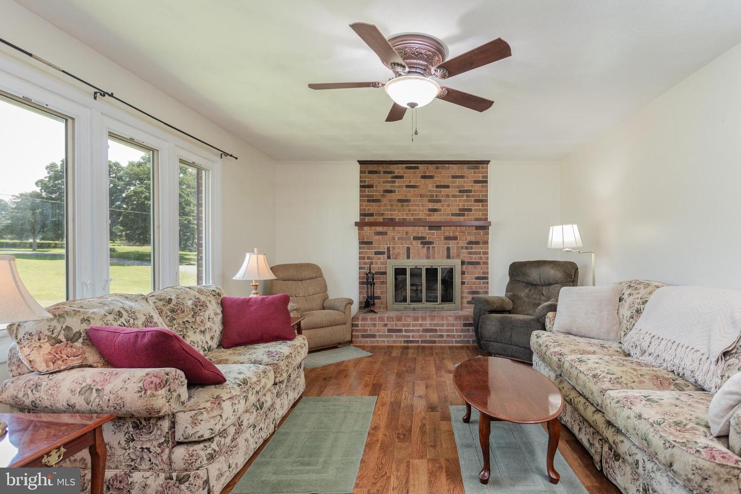 42 OAKCREST DR, LURAY, Virginia 22835, 3 Bedrooms Bedrooms, ,2 BathroomsBathrooms,Residential,For sale,42 OAKCREST DR,VAPA2005224 MLS # VAPA2005224