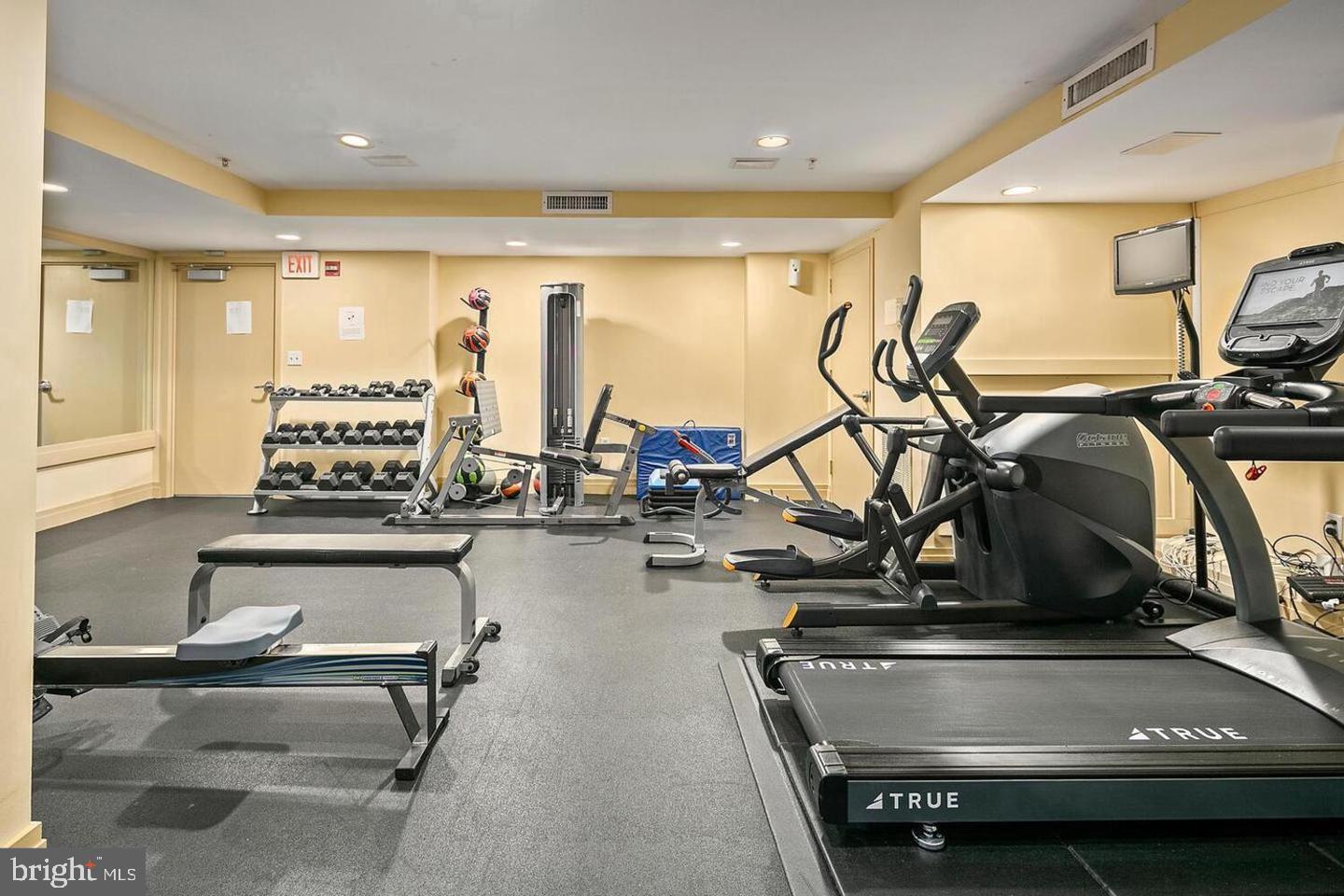 915 E ST NW #602, WASHINGTON, District Of Columbia 20004, 1 Bedroom Bedrooms, ,1 BathroomBathrooms,Residential,For sale,915 E ST NW #602,DCDC2213632 MLS # DCDC2213632