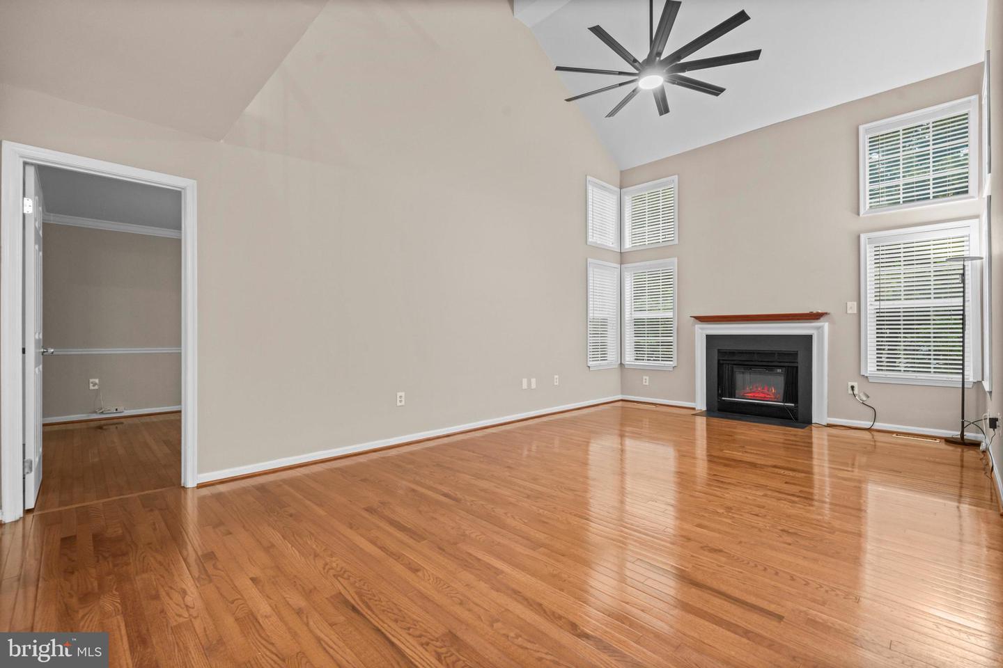 5 WENDOVER CT, STAFFORD, Virginia 22554, 5 Bedrooms Bedrooms, ,3 BathroomsBathrooms,Residential,For sale,5 WENDOVER CT,VAST2041476 MLS # VAST2041476