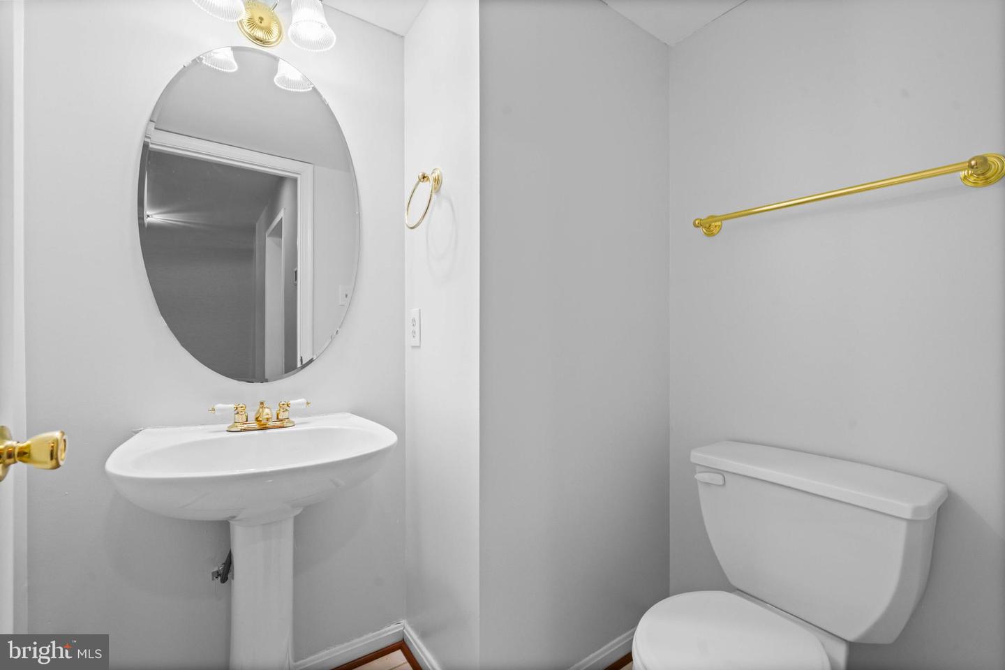 5 WENDOVER CT, STAFFORD, Virginia 22554, 5 Bedrooms Bedrooms, ,3 BathroomsBathrooms,Residential,For sale,5 WENDOVER CT,VAST2041476 MLS # VAST2041476
