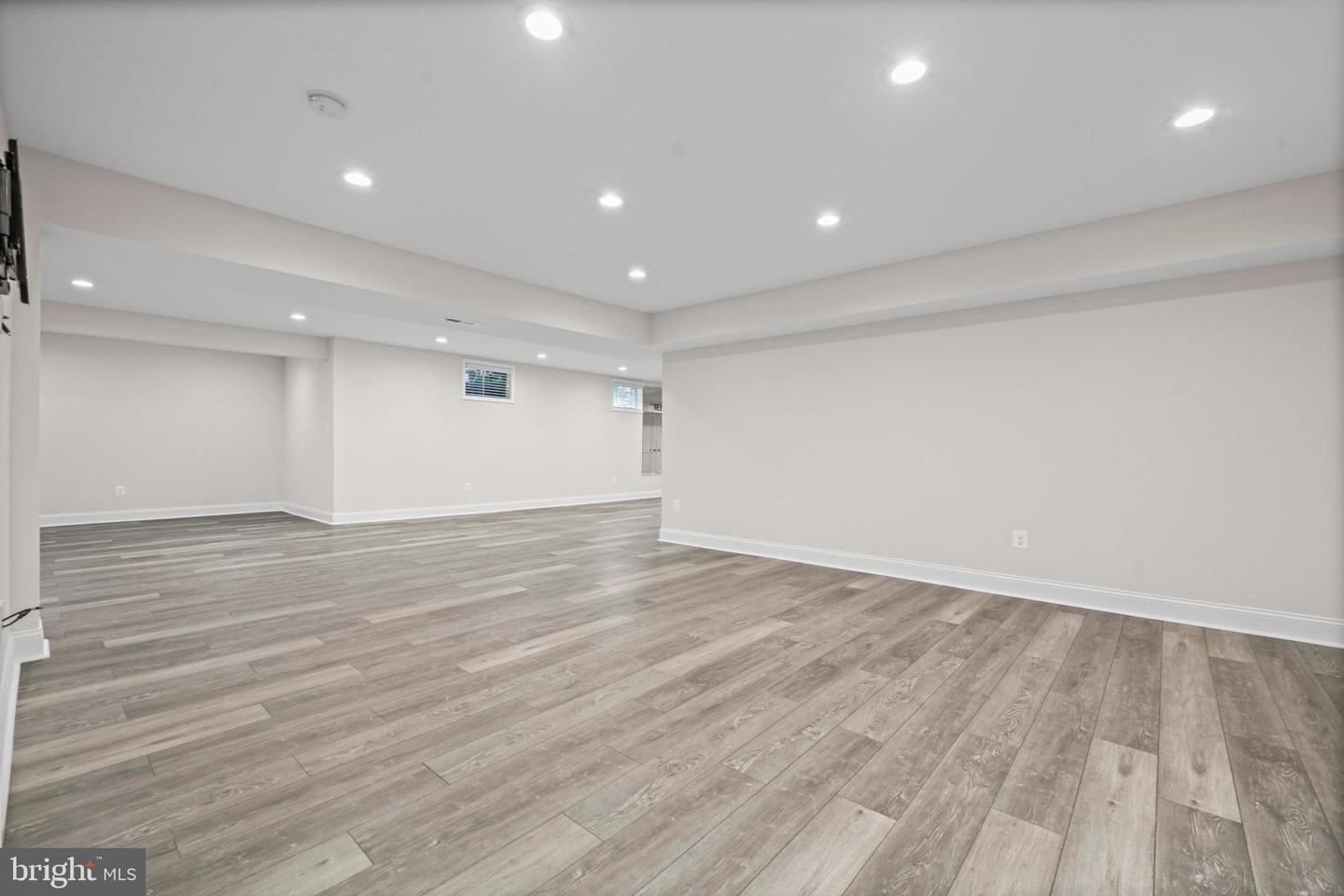 5 WENDOVER CT, STAFFORD, Virginia 22554, 5 Bedrooms Bedrooms, ,3 BathroomsBathrooms,Residential,For sale,5 WENDOVER CT,VAST2041476 MLS # VAST2041476