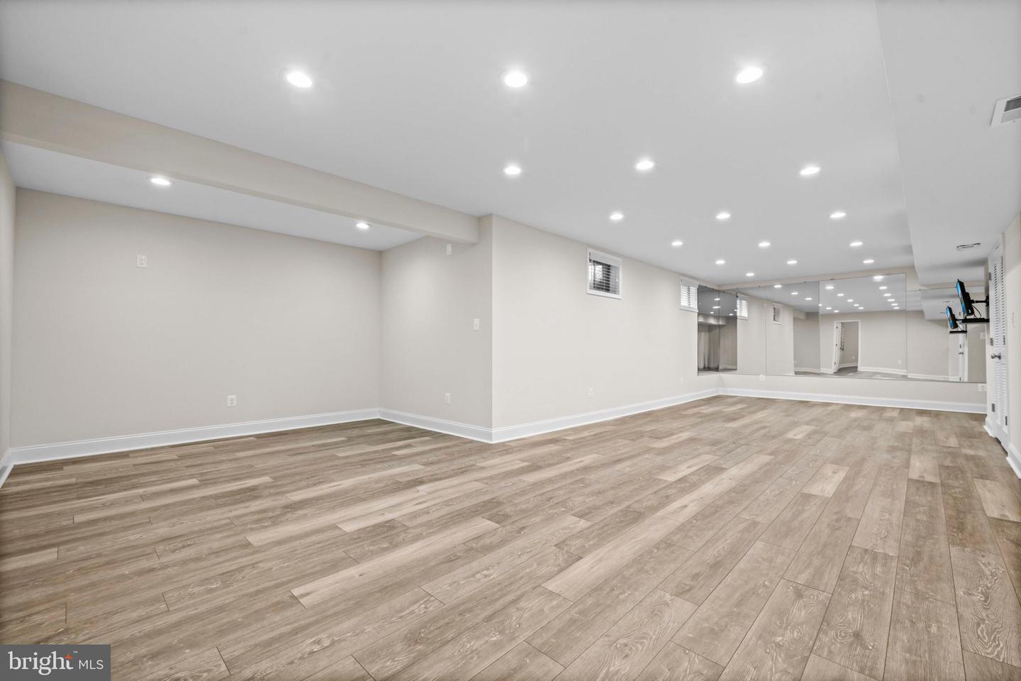 5 WENDOVER CT, STAFFORD, Virginia 22554, 5 Bedrooms Bedrooms, ,3 BathroomsBathrooms,Residential,For sale,5 WENDOVER CT,VAST2041476 MLS # VAST2041476