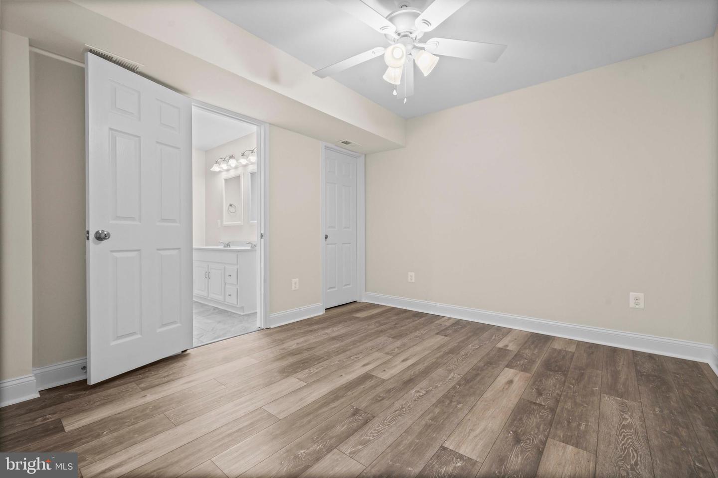 5 WENDOVER CT, STAFFORD, Virginia 22554, 5 Bedrooms Bedrooms, ,3 BathroomsBathrooms,Residential,For sale,5 WENDOVER CT,VAST2041476 MLS # VAST2041476