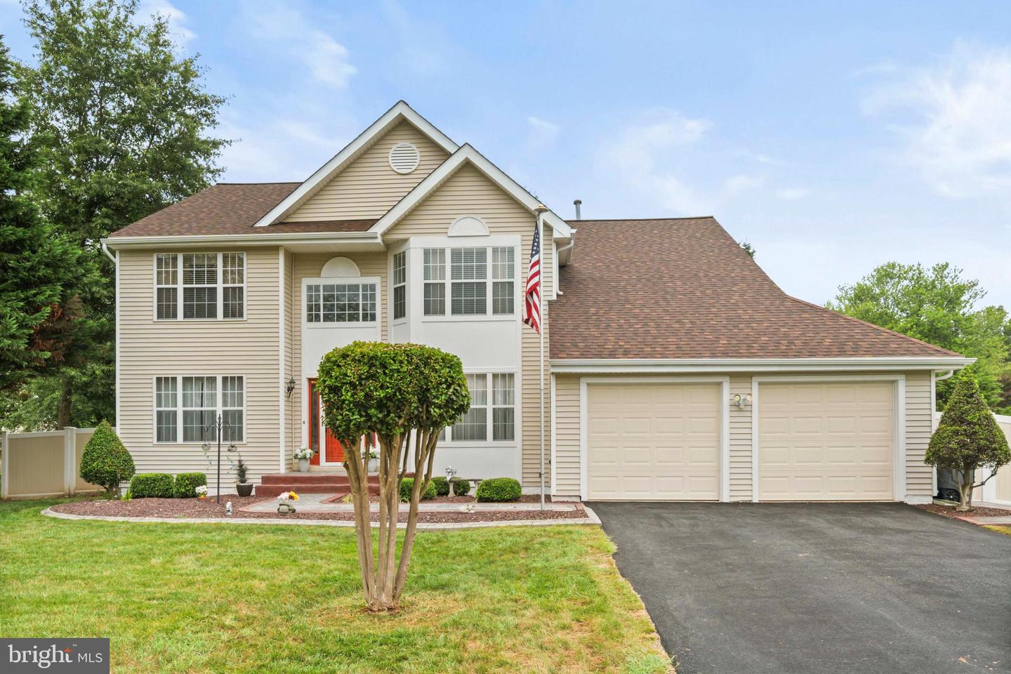 5 WENDOVER CT, STAFFORD, Virginia 22554, 5 Bedrooms Bedrooms, ,3 BathroomsBathrooms,Residential,For sale,5 WENDOVER CT,VAST2041476 MLS # VAST2041476