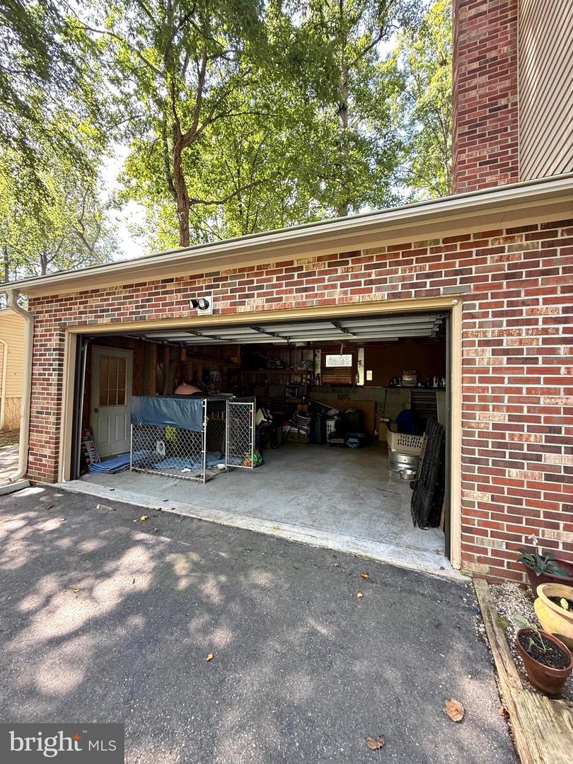 1137 COLUMBUS DR, STAFFORD, Virginia 22554, 4 Bedrooms Bedrooms, ,3 BathroomsBathrooms,Residential,For sale,1137 COLUMBUS DR,VAST2041514 MLS # VAST2041514