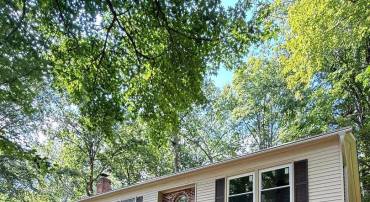 1137 COLUMBUS DR, STAFFORD, Virginia 22554, 4 Bedrooms Bedrooms, ,3 BathroomsBathrooms,Residential,For sale,1137 COLUMBUS DR,VAST2041514 MLS # VAST2041514