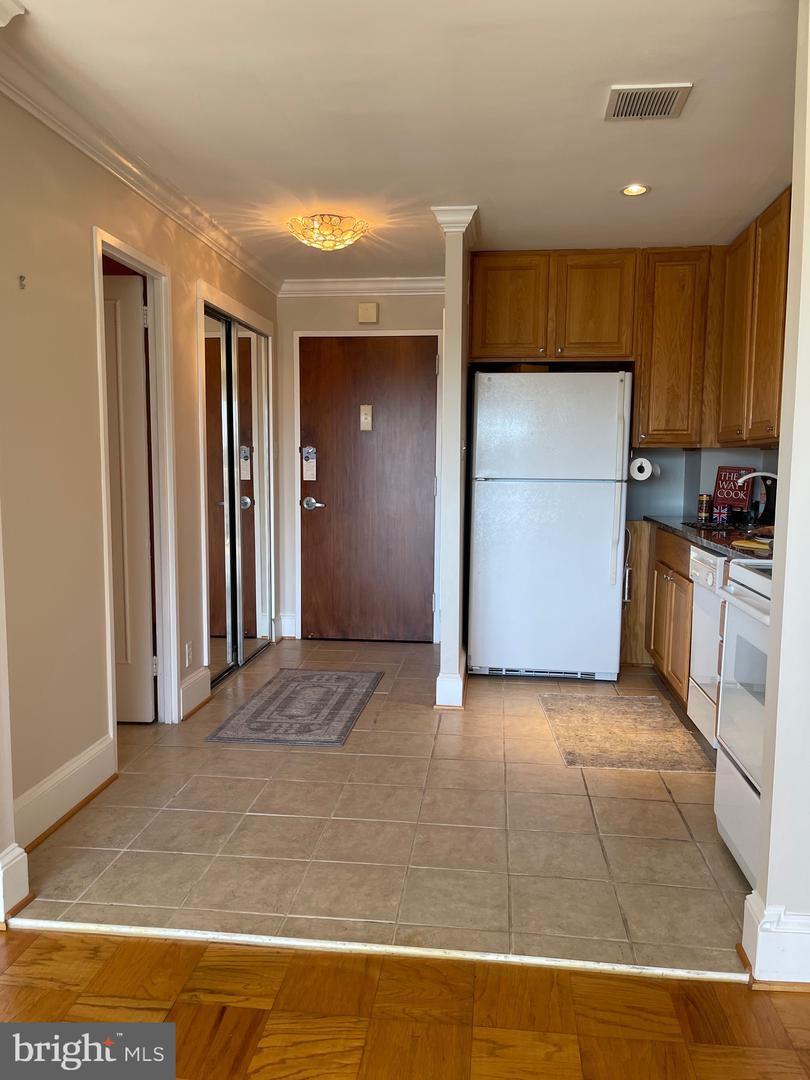 520 N ST SW #S618, WASHINGTON, District Of Columbia 20024, ,1 BathroomBathrooms,Residential,For sale,520 N ST SW #S618,DCDC2213820 MLS # DCDC2213820