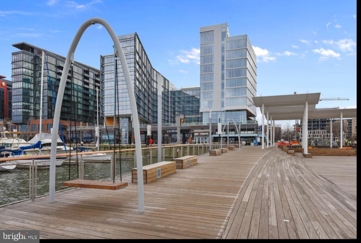 520 N ST SW #S618, WASHINGTON, District Of Columbia 20024, ,1 BathroomBathrooms,Residential,For sale,520 N ST SW #S618,DCDC2213820 MLS # DCDC2213820