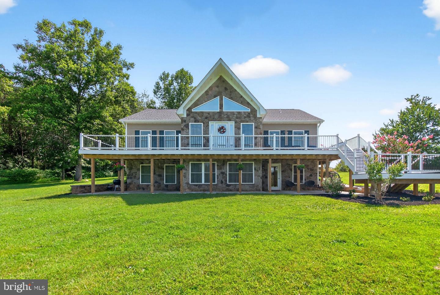 14451 JENKINS RIDGE RD, CULPEPER, Virginia 22701, 4 Bedrooms Bedrooms, ,3 BathroomsBathrooms,Residential,For sale,14451 JENKINS RIDGE RD,VACU2011164 MLS # VACU2011164