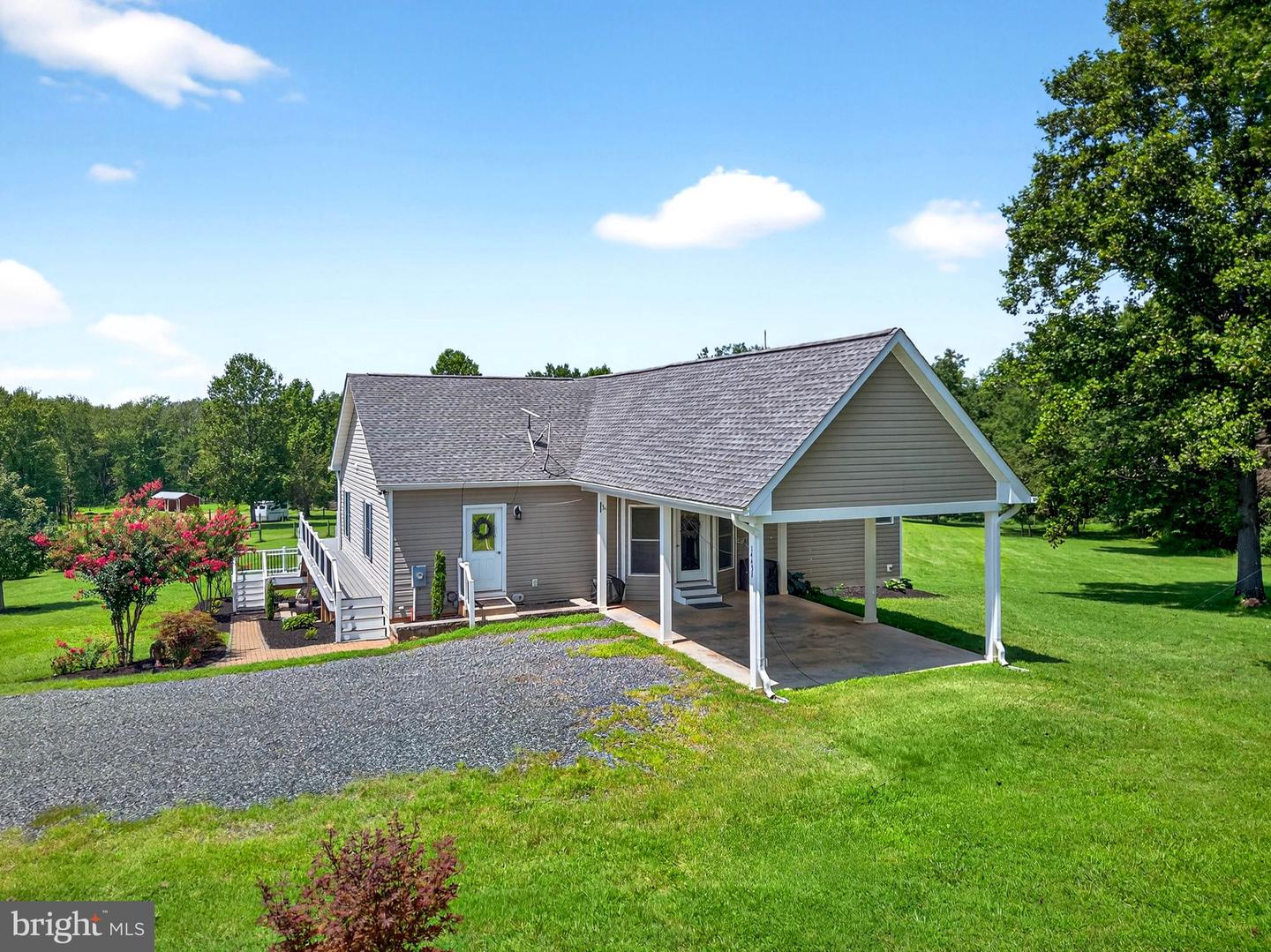 14451 JENKINS RIDGE RD, CULPEPER, Virginia 22701, 4 Bedrooms Bedrooms, ,3 BathroomsBathrooms,Residential,For sale,14451 JENKINS RIDGE RD,VACU2011164 MLS # VACU2011164