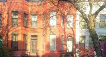226 10TH ST SE, WASHINGTON, District Of Columbia 20003, 3 Bedrooms Bedrooms, ,2 BathroomsBathrooms,Residential,For sale,226 10TH ST SE,DCDC2213402 MLS # DCDC2213402