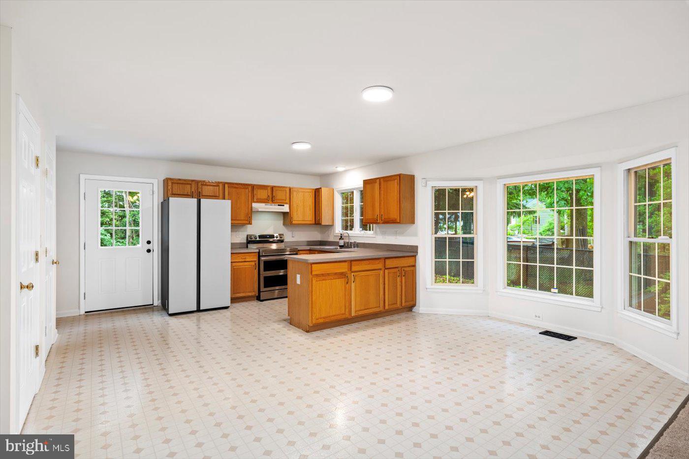 152 BARRETT HEIGHTS RD, STAFFORD, Virginia 22556, 4 Bedrooms Bedrooms, ,3 BathroomsBathrooms,Residential,For sale,152 BARRETT HEIGHTS RD,VAST2041442 MLS # VAST2041442