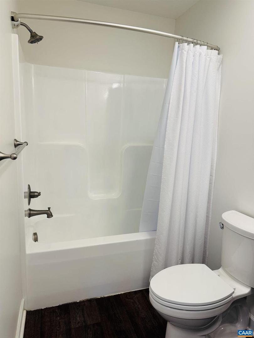 186 CEDAR POINT LN, ROCKINGHAM, Virginia 22802, 3 Bedrooms Bedrooms, ,2 BathroomsBathrooms,Residential,For sale,186 CEDAR POINT LN,667444 MLS # 667444