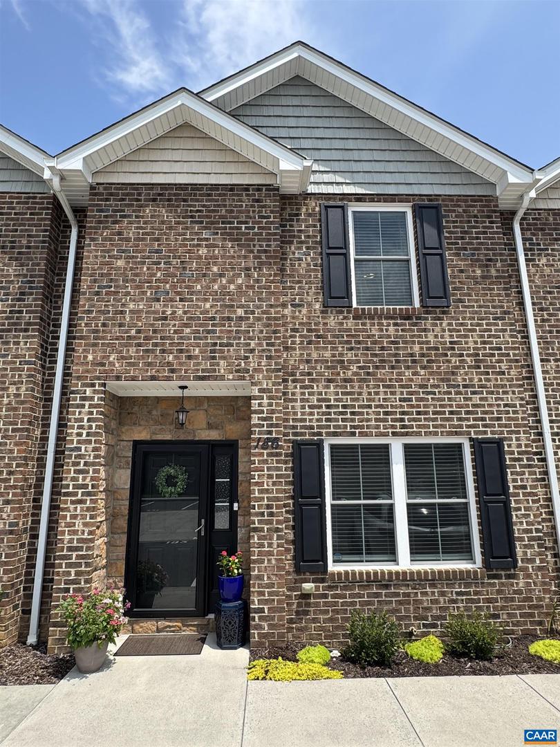 186 CEDAR POINT LN, ROCKINGHAM, Virginia 22802, 3 Bedrooms Bedrooms, ,2 BathroomsBathrooms,Residential,For sale,186 CEDAR POINT LN,667444 MLS # 667444