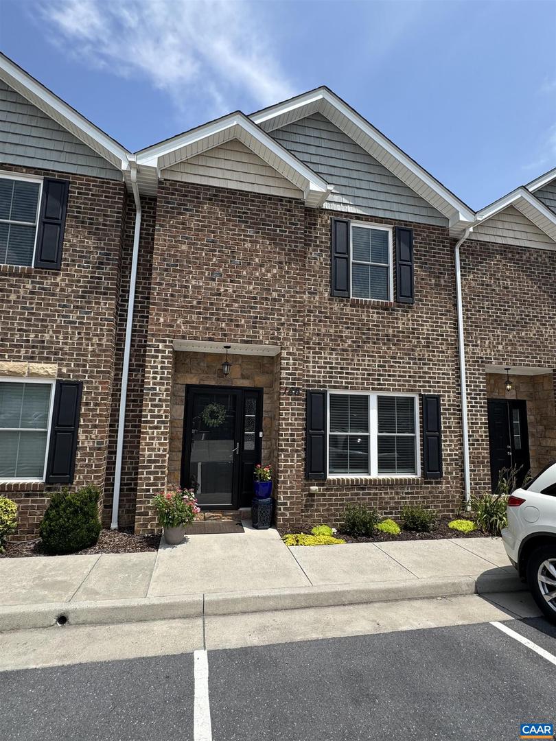 186 CEDAR POINT LN, ROCKINGHAM, Virginia 22802, 3 Bedrooms Bedrooms, ,2 BathroomsBathrooms,Residential,For sale,186 CEDAR POINT LN,667444 MLS # 667444