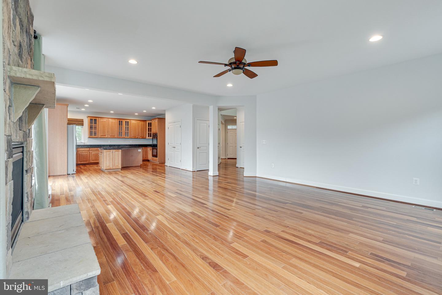 16309 SANDY RIDGE CT, WOODBRIDGE, Virginia 22191, 5 Bedrooms Bedrooms, ,4 BathroomsBathrooms,Residential,For sale,16309 SANDY RIDGE CT,VAPW2100826 MLS # VAPW2100826