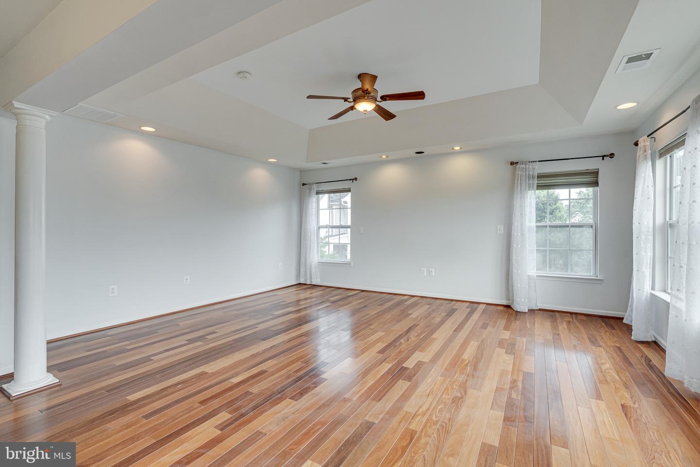 16309 SANDY RIDGE CT, WOODBRIDGE, Virginia 22191, 5 Bedrooms Bedrooms, ,4 BathroomsBathrooms,Residential,For sale,16309 SANDY RIDGE CT,VAPW2100826 MLS # VAPW2100826