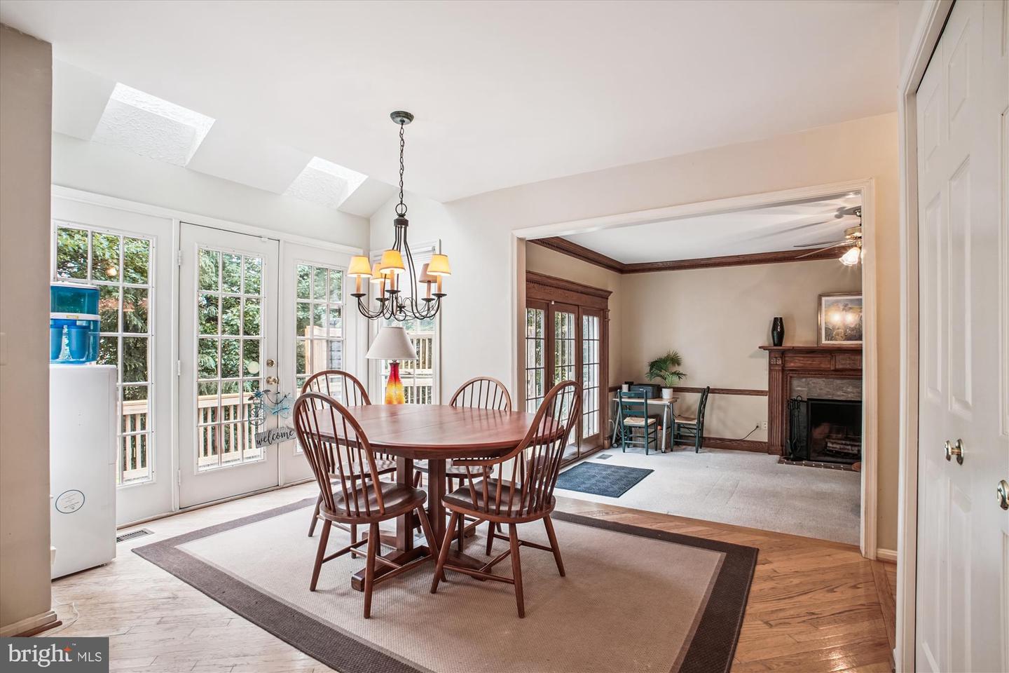 13605 OLD CHATWOOD PL, CHANTILLY, Virginia 20151, 4 Bedrooms Bedrooms, ,3 BathroomsBathrooms,Residential,For sale,13605 OLD CHATWOOD PL,VAFX2259516 MLS # VAFX2259516