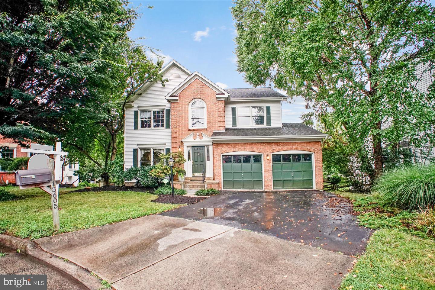 13605 OLD CHATWOOD PL, CHANTILLY, Virginia 20151, 4 Bedrooms Bedrooms, ,3 BathroomsBathrooms,Residential,For sale,13605 OLD CHATWOOD PL,VAFX2259516 MLS # VAFX2259516