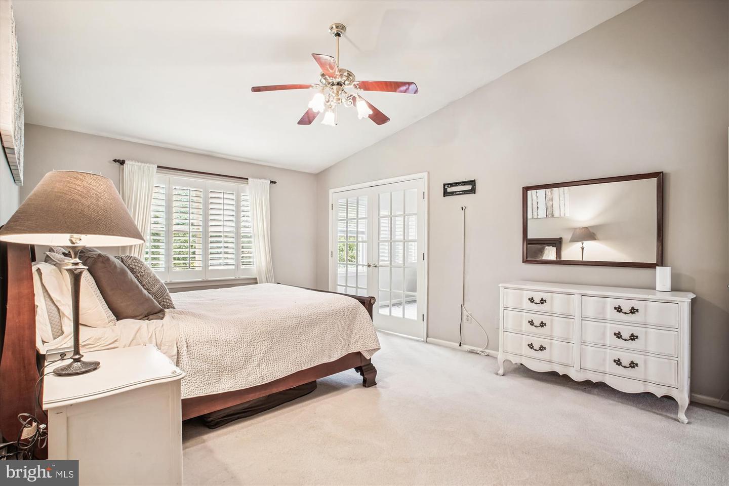 13605 OLD CHATWOOD PL, CHANTILLY, Virginia 20151, 4 Bedrooms Bedrooms, ,3 BathroomsBathrooms,Residential,For sale,13605 OLD CHATWOOD PL,VAFX2259516 MLS # VAFX2259516