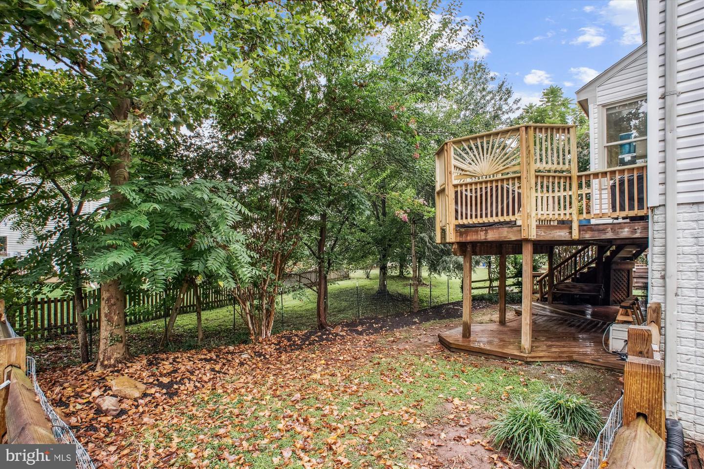 13605 OLD CHATWOOD PL, CHANTILLY, Virginia 20151, 4 Bedrooms Bedrooms, ,3 BathroomsBathrooms,Residential,For sale,13605 OLD CHATWOOD PL,VAFX2259516 MLS # VAFX2259516